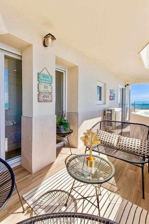 797 Holiday Rentals - Benalbeach- Moderno Piso Para 5 Con Vistas Al Mar Benalmádena Buitenkant foto